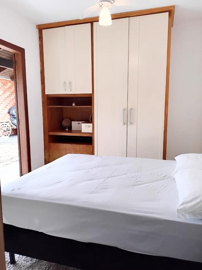 בלומנאו Le Loup Residencia Para Hospedagem Suites 2 מראה חיצוני תמונה
